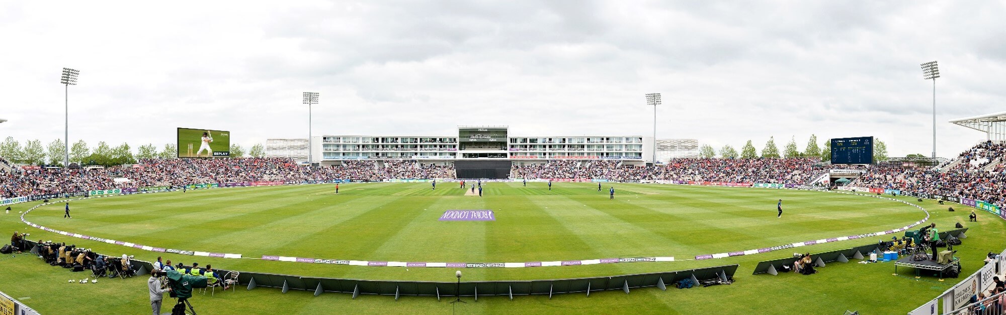 Ageas Bowl Becomes First Samsung Fully Connected Stadium In The UK