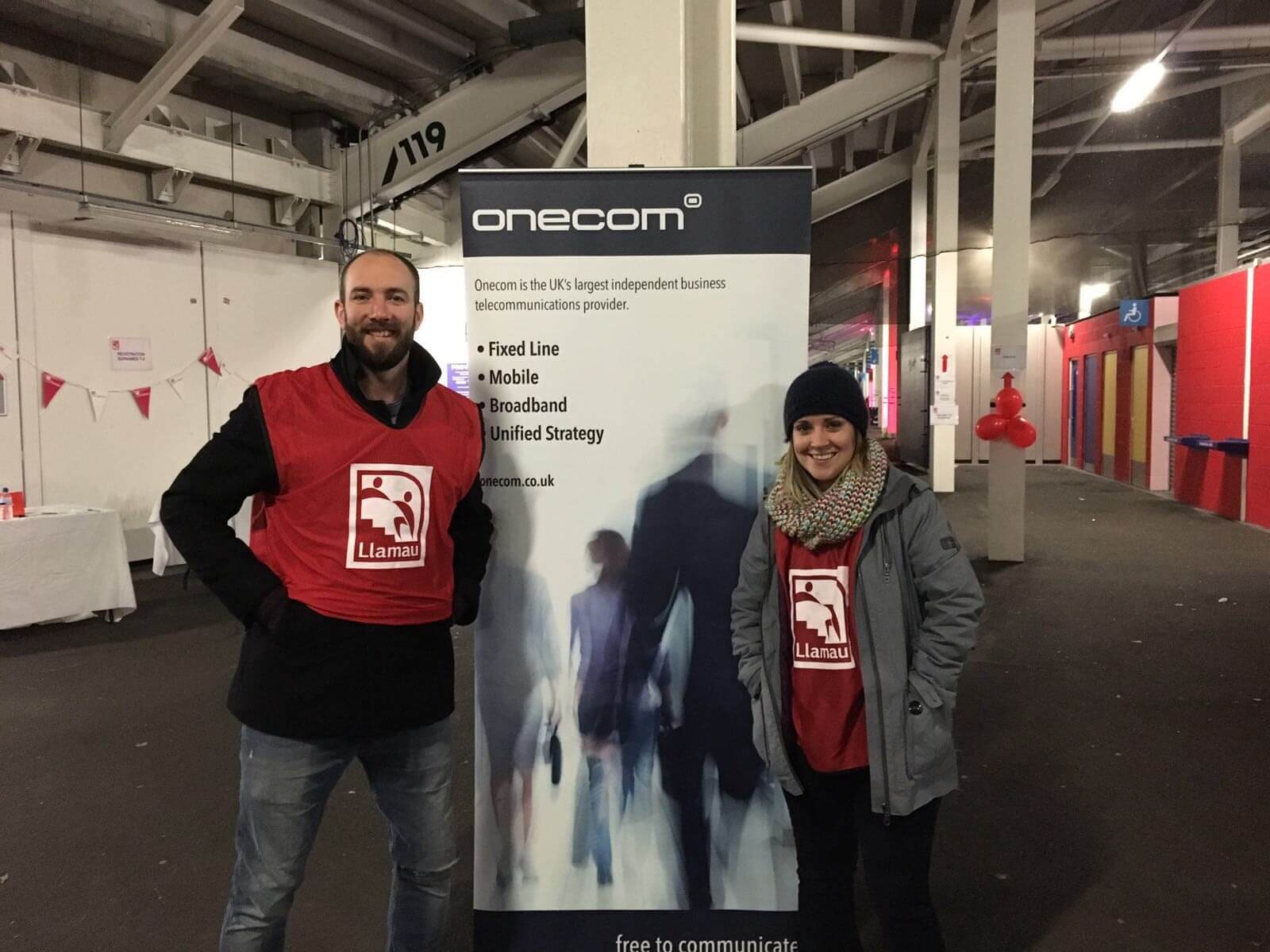 Onecom staff support biggest ever Sleep Out to tackle homelessness